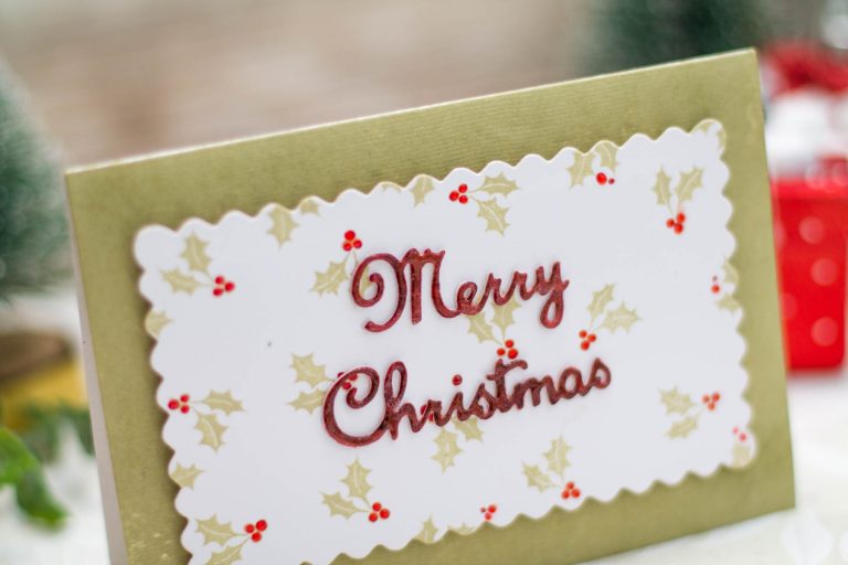 A Sweet Christmas Inspiration | A Merry Christmas Card by Elena Salo for Spellbinders