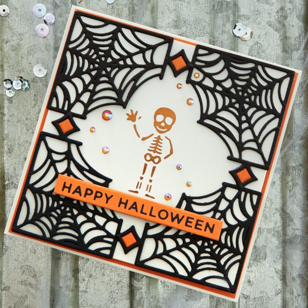 What’s New | Spellbinders 2020 Halloween and Fall Collection #Spellbinders #NeverStopMaking #DieCutting #GlimmerHotFoilSystem #Cardmaking