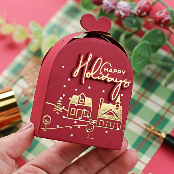Spellbinders Yana’s Christmas Foiled Basics Collection by Yana Smakula - project inspiration with Bibi Cameron #spellbinders #NeverStopMaking #GlimmerHotFoilSystem #Cardmaking #Christmascardmaking